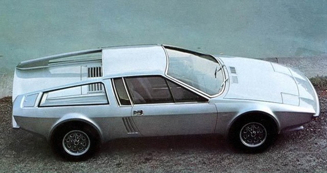 audi-100s-coupe-speciale-concept-frua-1974-01.jpg