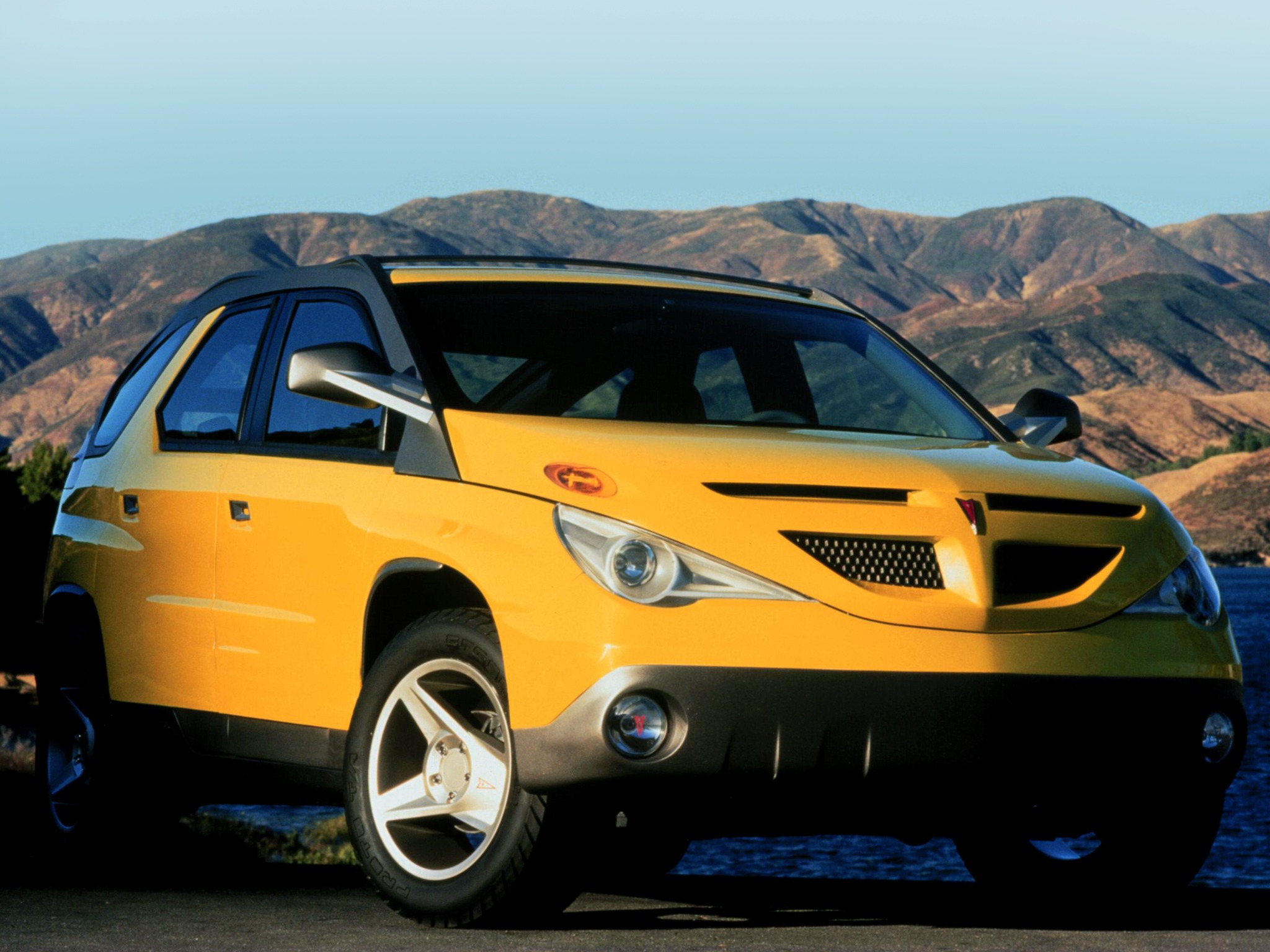 Pontiac Aztek Concept 1999 Old Concept Cars