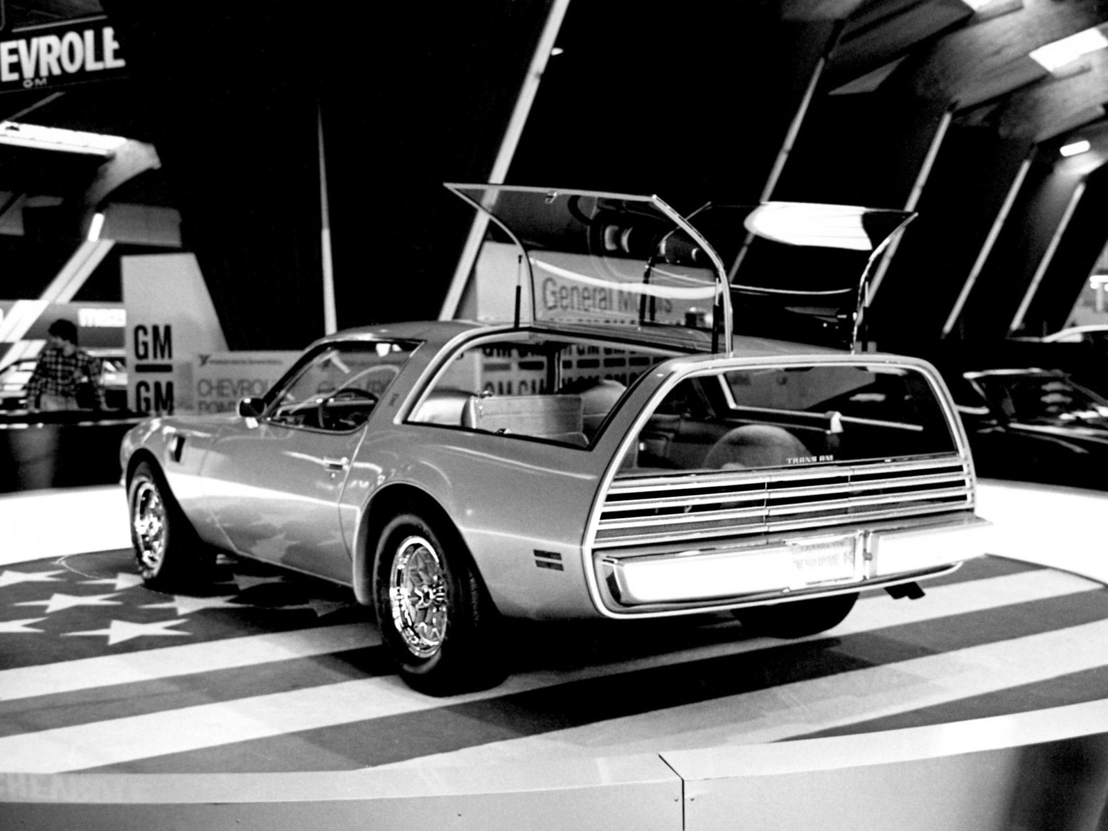 #pha.009188 Photo PONTIAC FIREBIRD TRANS AM TYPE K CONCEPT 1977 Car Auto 